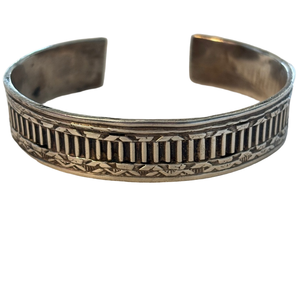 Vintage Egyptian 900-Silver Cuff Bracelet-Cairo Assay Mark-Date Code 22-